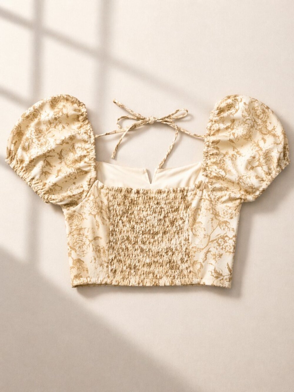 Altar'd State | Floral Puff Sleeve Crop Top | Size Large - Picture 2 of 7